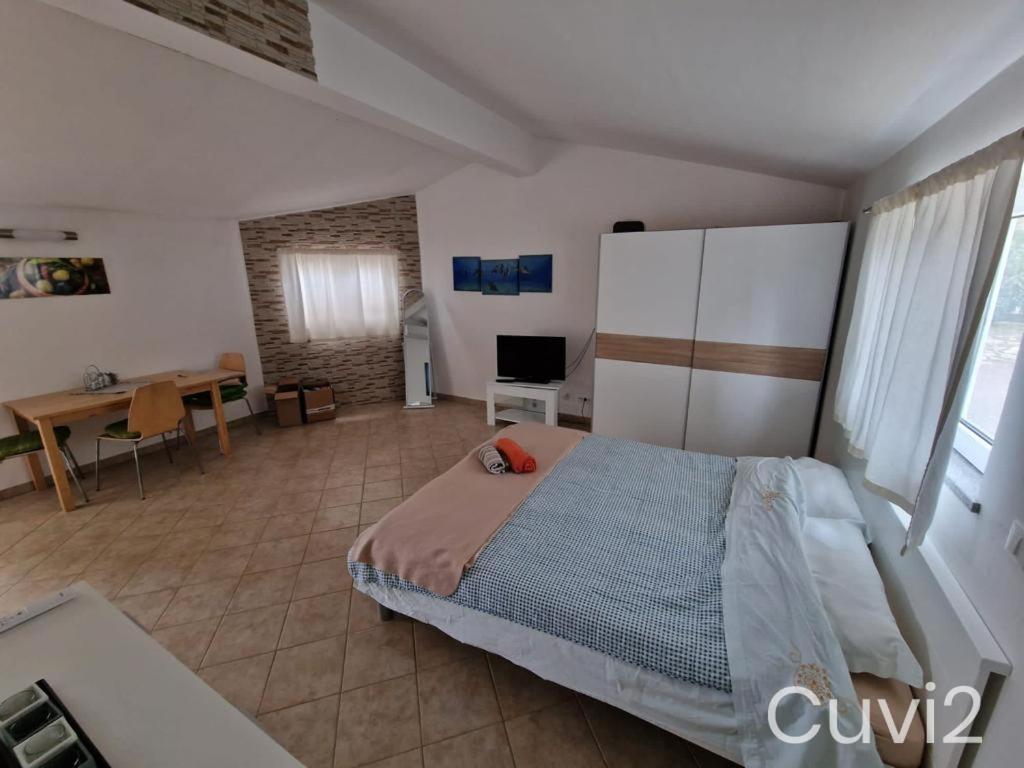Vala Apartments Ровин Екстериор снимка