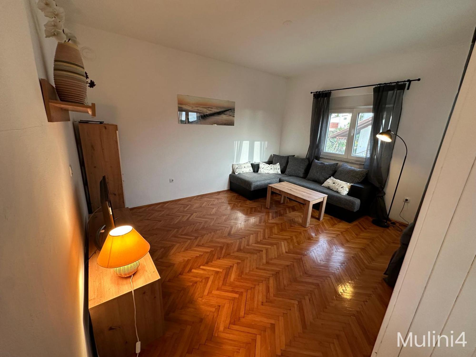 Vala Apartments Ровин Екстериор снимка